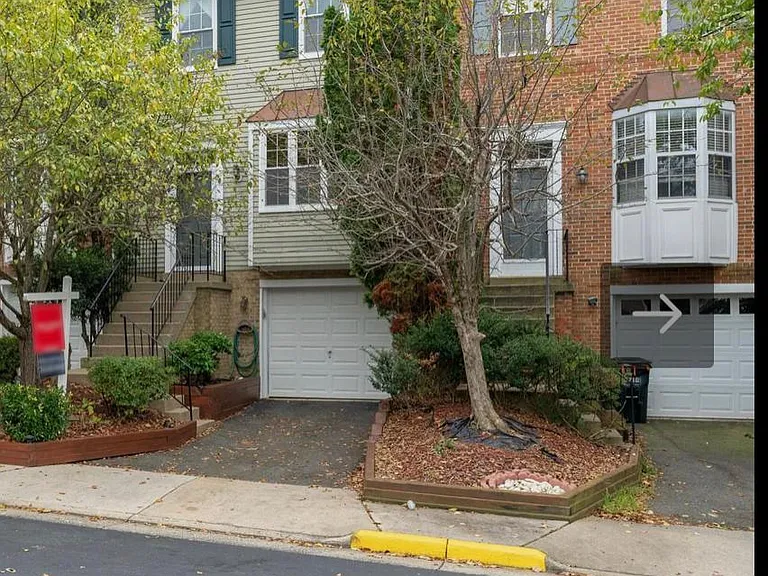 6717 Red Bird Woods Ct — Photo 1