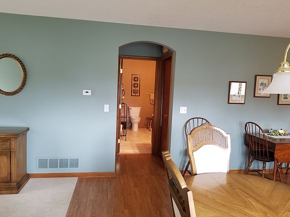 5th image of 4380 Redbush Dr SW