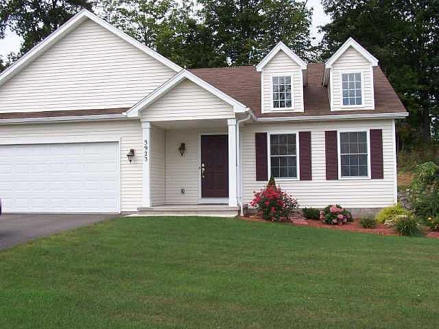 1st image of 3923 N Park Way
