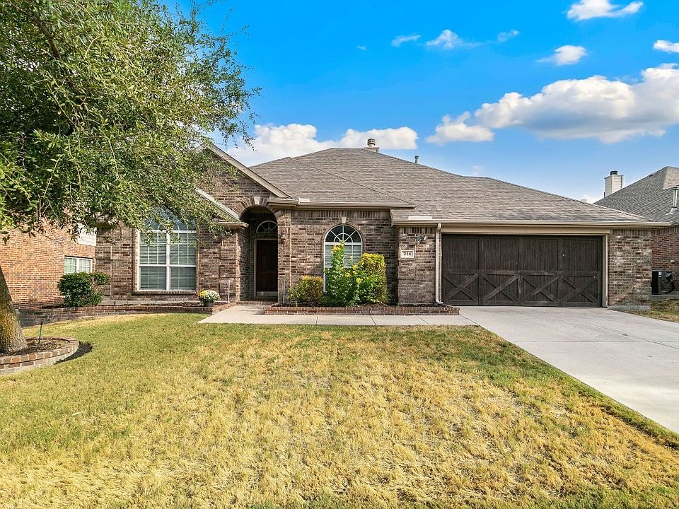 1st image of 214 Palomino Ct