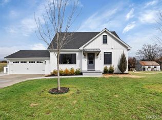 1724 Pottery Rd, Washington, MO