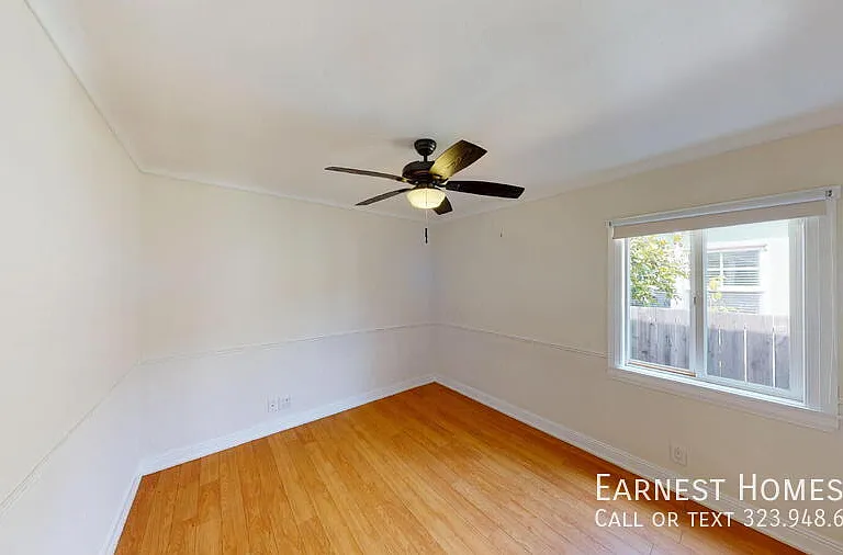 2577 S Bundy Dr — Photo 19