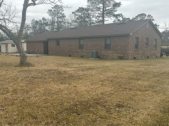 3rd image of 2439 Ray Ave #2441