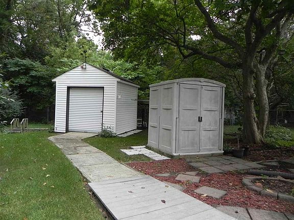 5th image of 3612 15th Avenue Ct