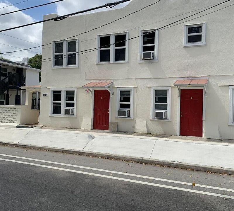 1st image of 4561 S Lake Ave #9