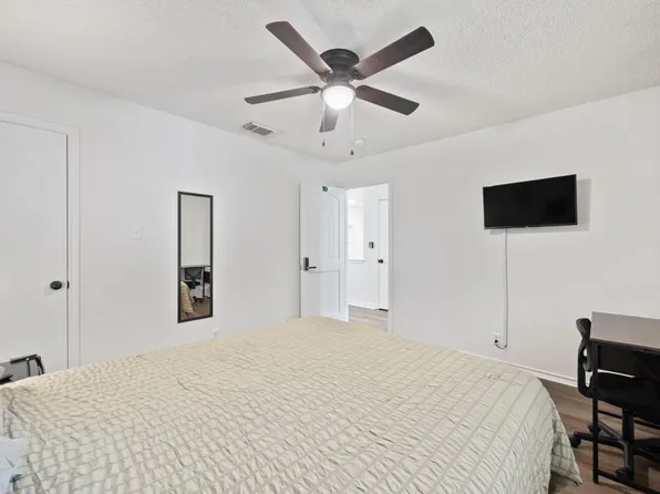 (undisclosed Address), Kyle, TX 78640