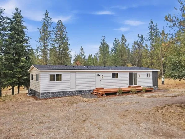 4303 E Oregon Rd, Elk, WA 99009