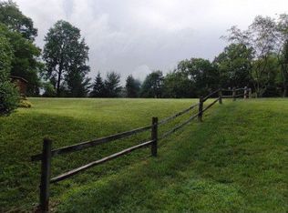 6102 Winnepeg Dr, Burke, VA 22015