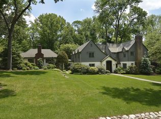 49 Arden Ln, Essex Fells, NJ 07021
