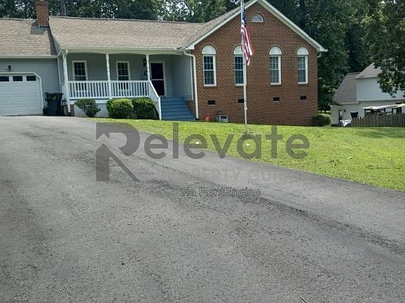 2nd image of 2301 Brookforest Rd