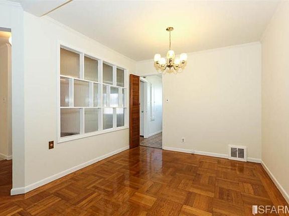 4th image of 2739 43rd Ave