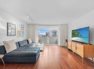 1658 Bay Rd APT 701, Miami Beach, FL 33139