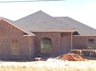 5006 Summit Holmesville Rd, McComb, MS 39645