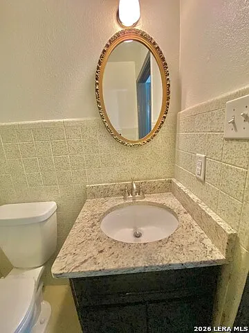 130 Adams Cir #1 — Photo 7