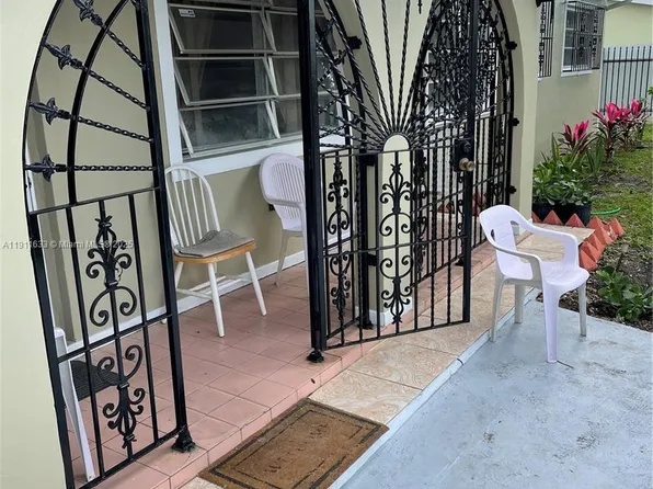 14521 NW 16th Ct, Miami, FL 33167