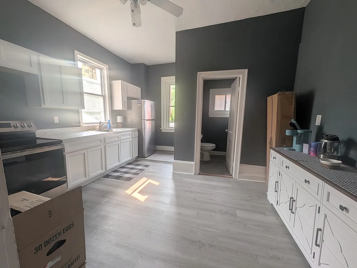 1 bed, $1,600 — Photo 2
