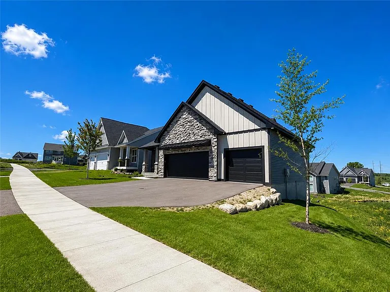 13842X Arrowhead Way — Photo 34