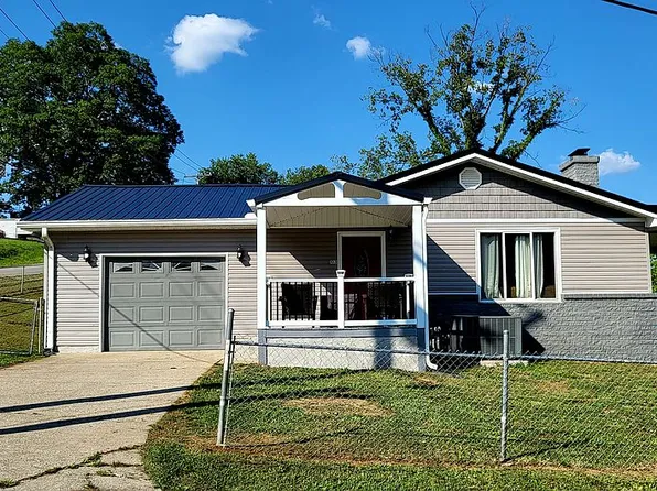 103 High School Ln, Jellico, TN 37762