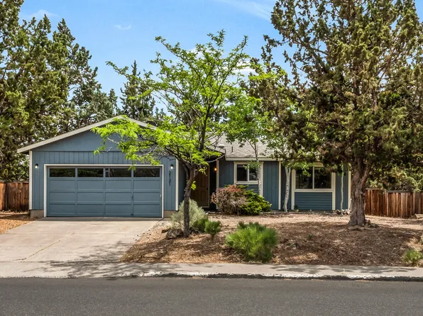 2131 NE Wells Acres Rd, Bend, OR 97701