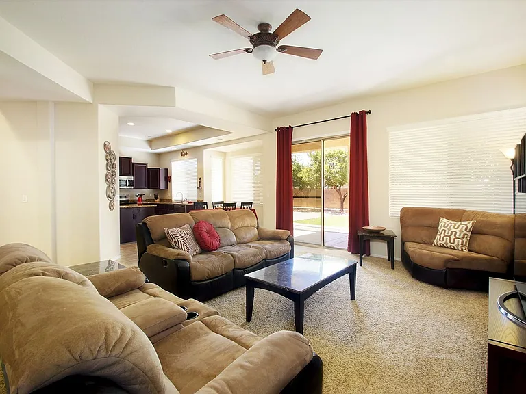 239 W Desert Ave — Photo 19