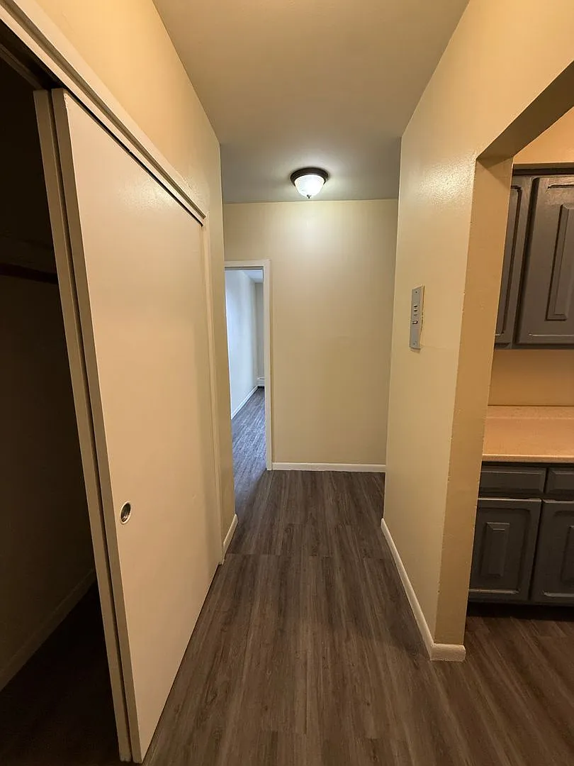 377 Stanley St. — Photo 3
