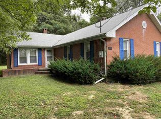 3979 W Douglas Dr, West Terre Haute, IN 47885