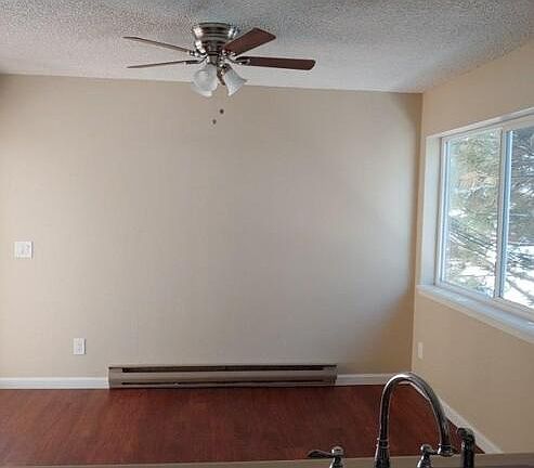 3rd image of 303 Meadow Dr #303