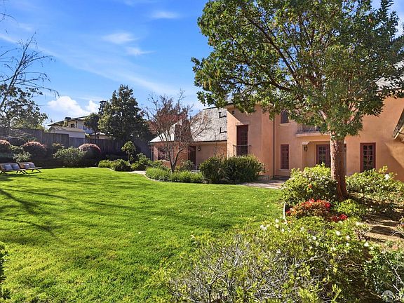 5th image of 575 Pullman Rd