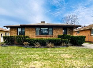 265 Allenhurst Rd, Amherst, NY 14226