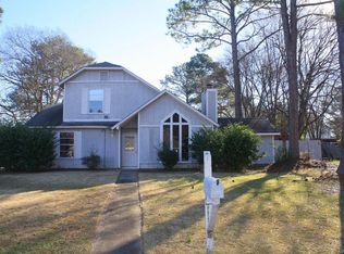 150 Camellia Dr, Millbrook, AL 36054