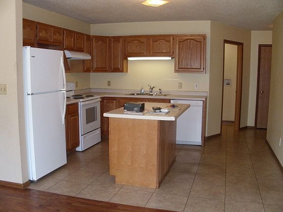 5th image of 1209/1211 Kristi Ln
