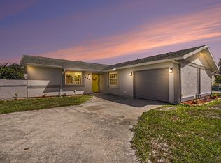 496 Ralwood Ln NE, Palm Bay, FL 32907