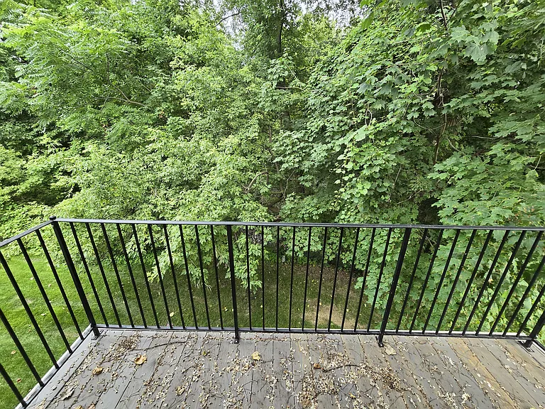 14262 Shadywood Dr #32 — Photo 7
