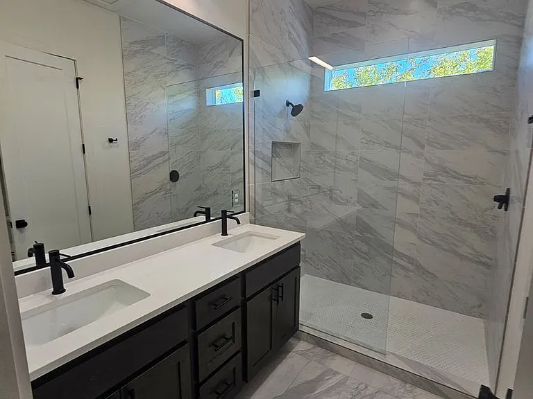 2139 Mail Ave #101 — Photo 20