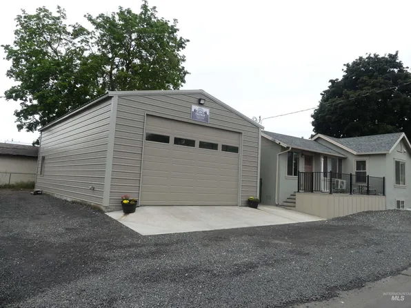 3320 9th St, Lewiston, ID 83501