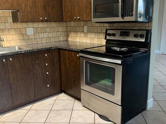 2nd image of 9222 N 35th Ave APT 8