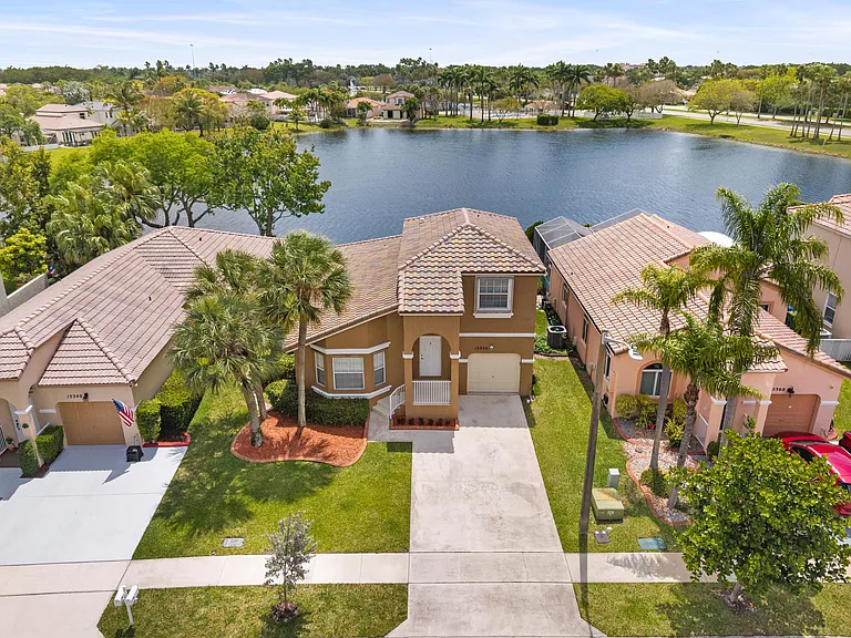 15350 NW 6th Ct — Photo 38