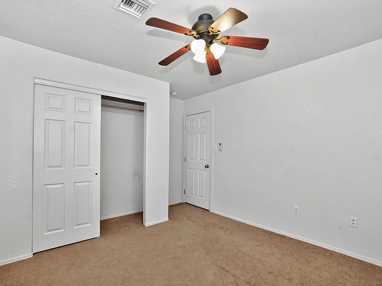 10320 S Tornado Ave — Photo 16