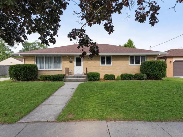 1224 South 24th STREET, Manitowoc, WI 54220