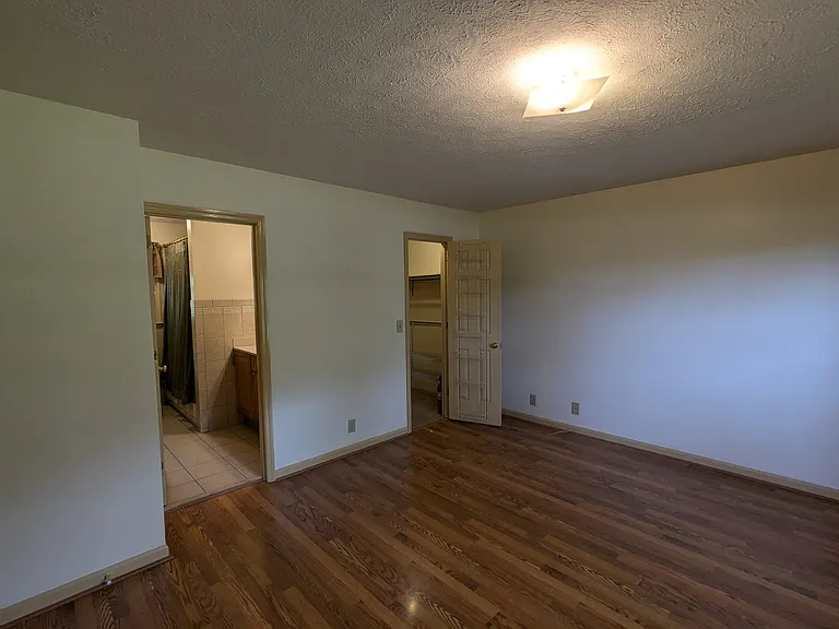 316 Southwinds Dr — Photo 12