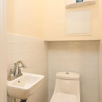 Rented by Nooklyn NYC LLC | media 56