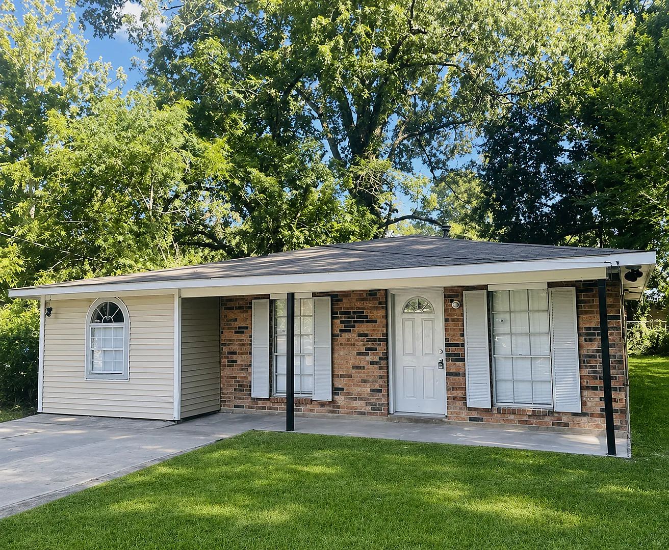 2852 69th Avenue (3 Bed/1.5 Bath) — Photo 1