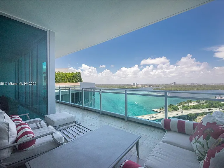 10295 Collins Ave #1906 — Photo 24
