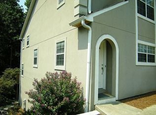 4220 Lakes End Dr NW, Kennesaw, GA