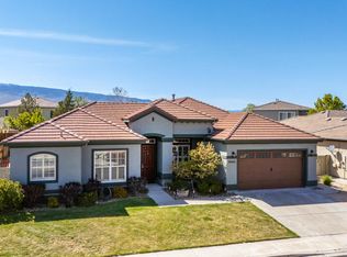 10565 Hampton Creek Dr, Reno, NV 89521