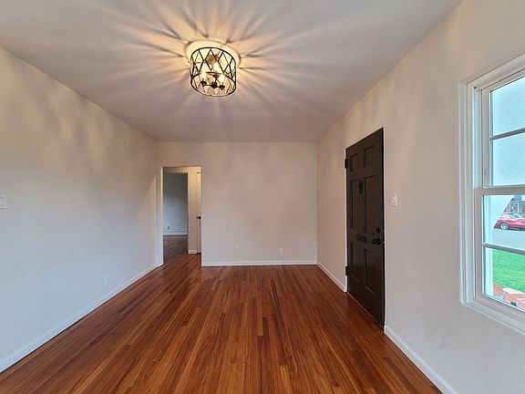 2nd image of 4033 Violet St