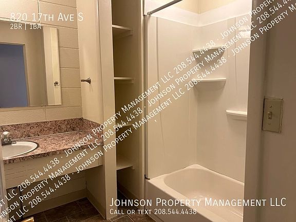 5th image of 820 17th Ave S