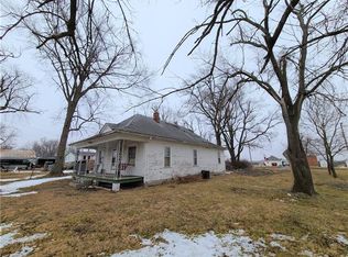 605 S Ridge St, Lathrop, MO 64493