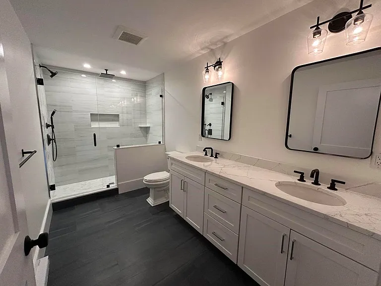 55 Water St #203 — Photo 11