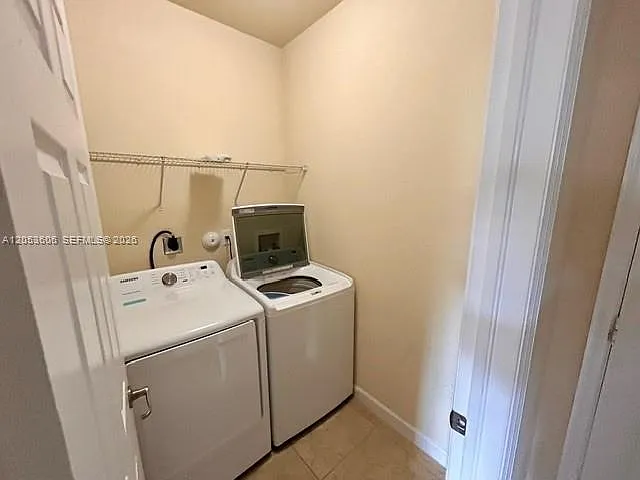 14432 SW 16th St — Photo 11